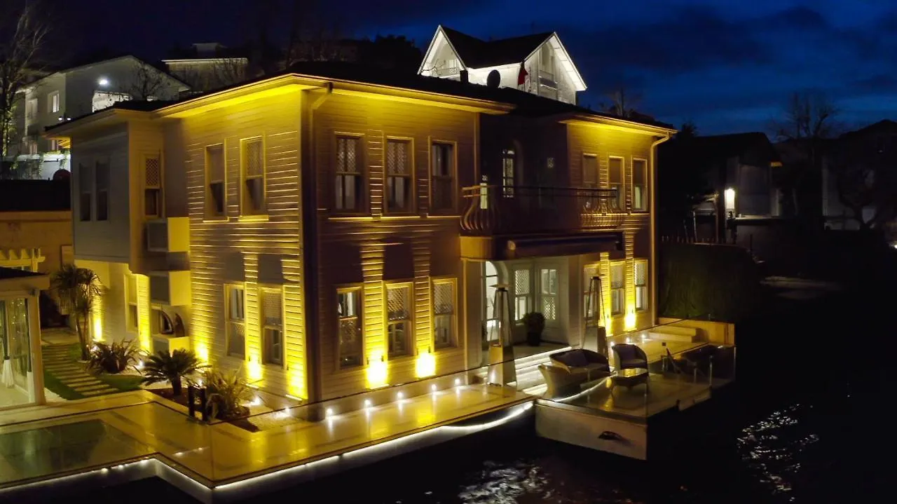 Yali Bosphorus contacts